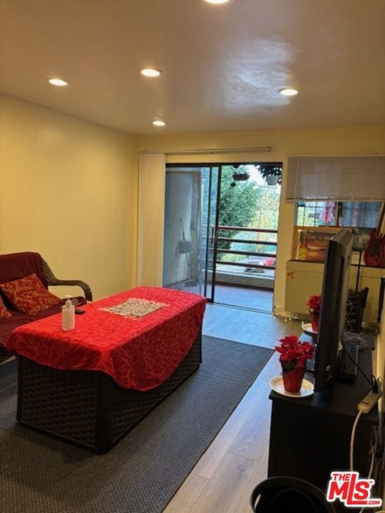 Photo - 1119 Albany St