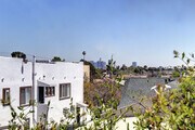 Photo - 1140 S Rimpau Blvd House
