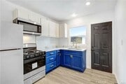 Photo - 3561 Russell St Townhome