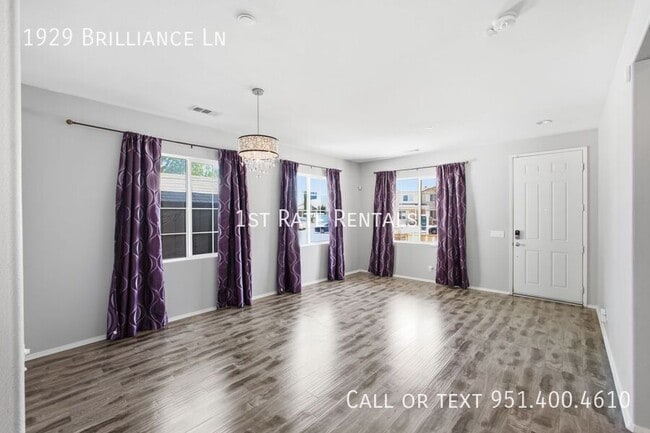 Photo - 1929 Brilliance Ln