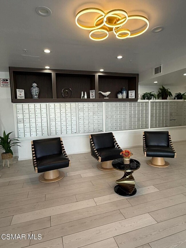 Photo - 10982 Roebling Ave