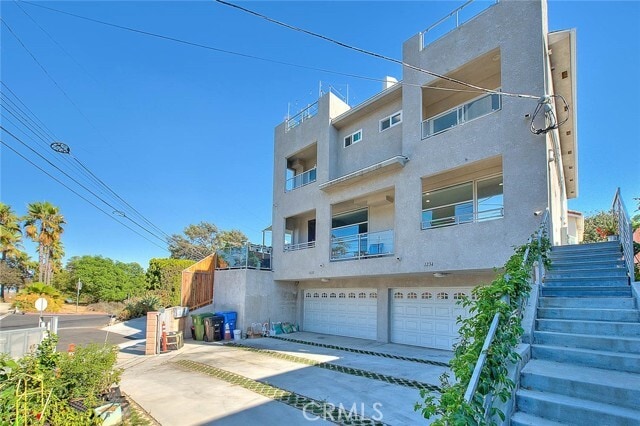 Photo - 1234 Lilac Terrace