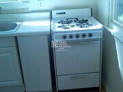 Photo - 172 E Claremont St