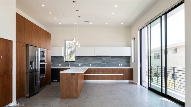 Photo - 1618 Amherst Ave