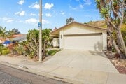Photo - 2880 Murat St