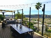 Photo - Gorgeous 5 Bed House - Amazing View!