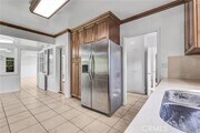 Photo - 2976 Lombardy Rd