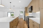 Photo - 6300 Teesdale Ave