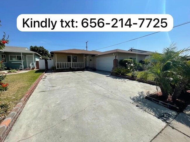 Photo - 12803 Muroc St House