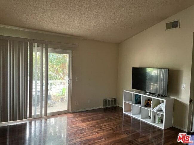 Photo - 8725 Beckenham Ln Unit I