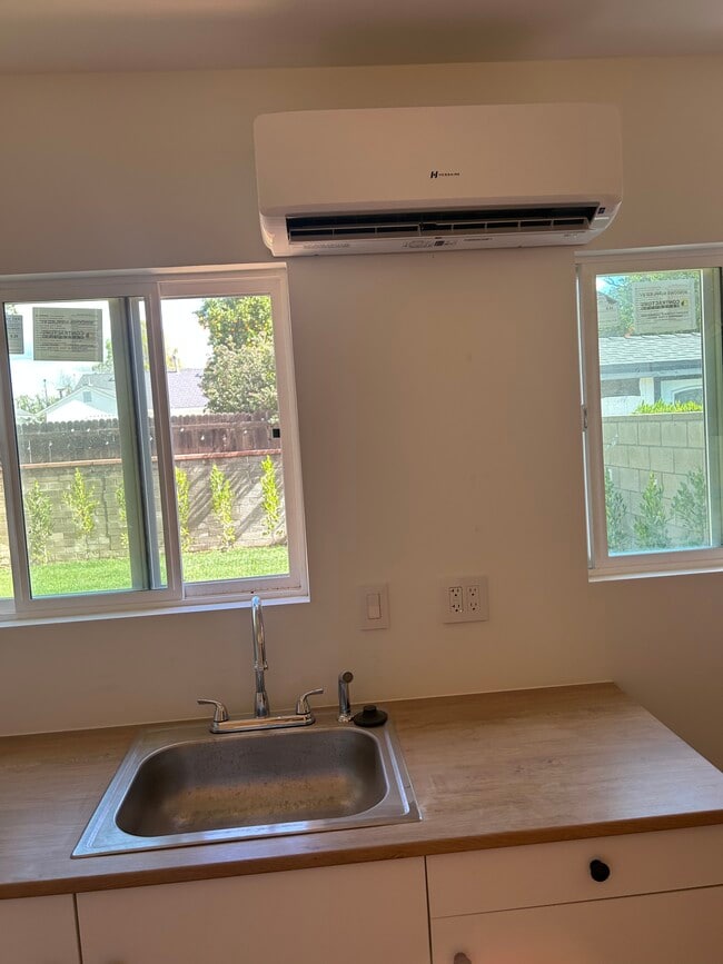 Photo - 7722 Wish Ave