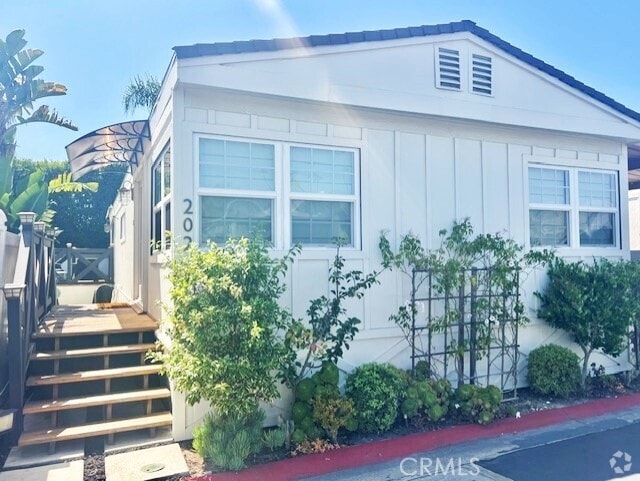 Building Photo - 202 Tremont Dr Rental