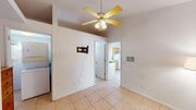 Photo - Charming One-Bedroom Backhouse in the cent...
