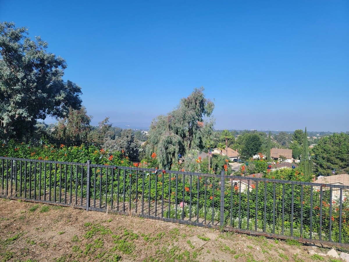 Photo - 23041 Via San Gabriel