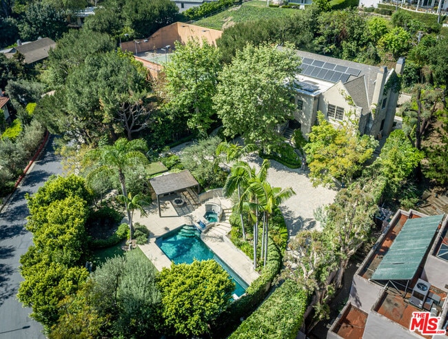 Photo - 353 N Gunston Dr