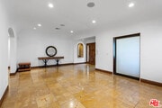 Photo - 14710 Greenleaf St House