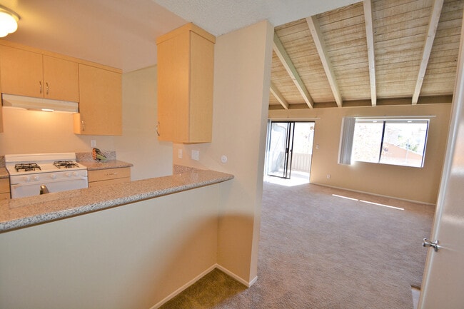 Photo - Baywind Apartment Homes