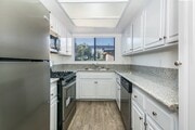 Photo - 534 Venice Way Townhome