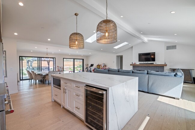 Photo - 3116 Calle Fresno