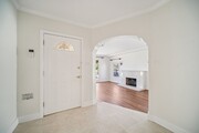 Photo - 1100 N Isabel St House