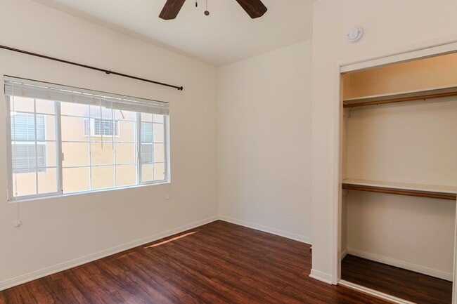 Photo - Garfield Avenue Apartments
