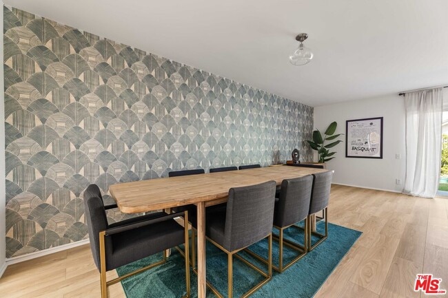 Building Photo - 3500 W Manchester Blvd Unit 462