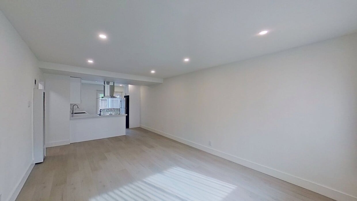 3D Tour - 524 Williamson