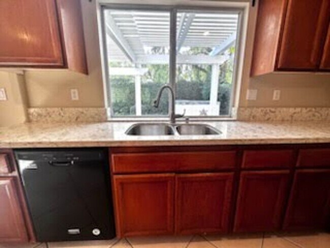 Photo - RARE 5 BEDROOMS in the BRIARWOOD Neighborh...