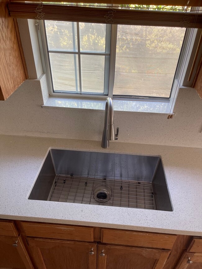 Photo - 1785 N Oxford Ave