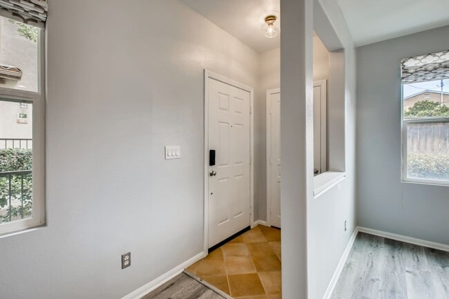 Photo - Fantastic 4 Bedroom House in Central San Diego Available in August!!
