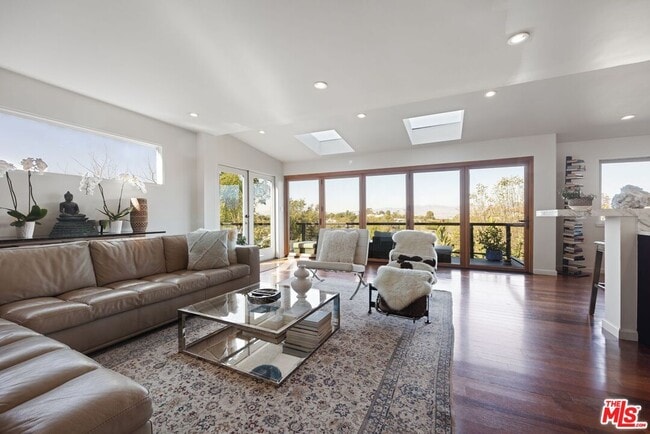 Photo - 7483 Palo Vista Dr