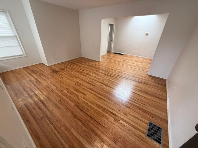 Photo - El Cerrito: Charming 3bd/2ba House - Single Level