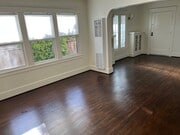 Living/Dining Room - 810 Crestmoore Pl Unit 1