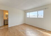 Photo - 1014 N Spaulding Ave Apartments