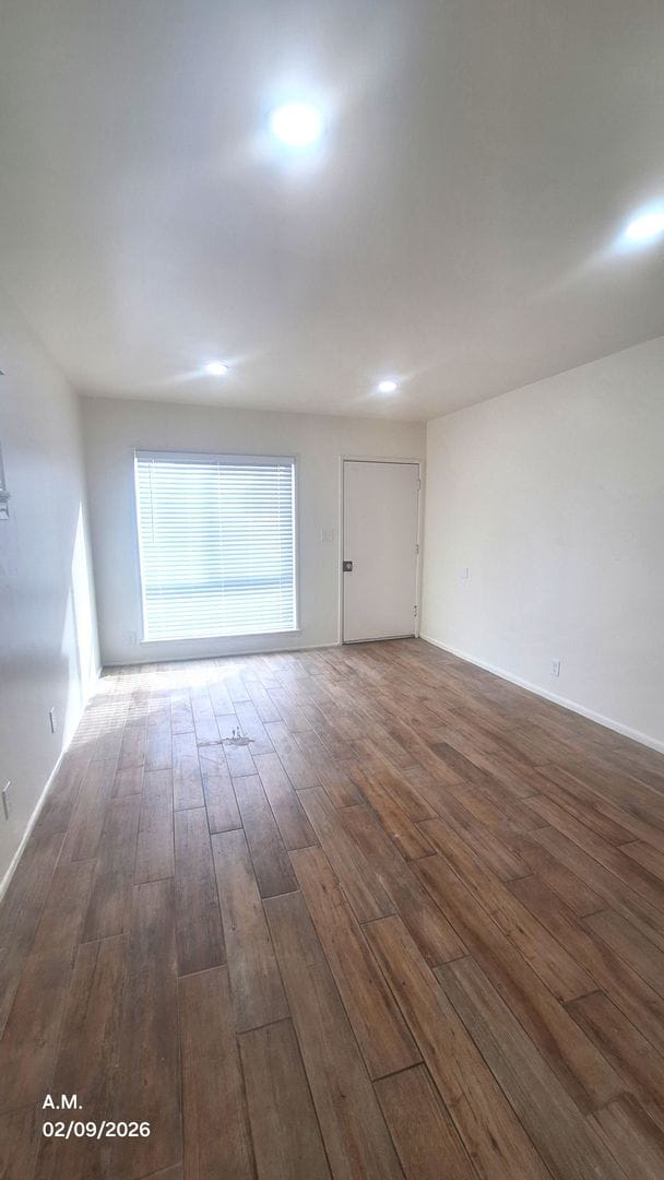 Photo - 4003-4007 Unit 065