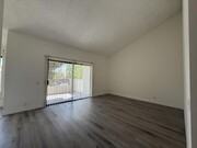 Photo - 110 N Richmont Dr House