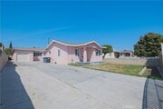 Photo - 4433 Triggs St