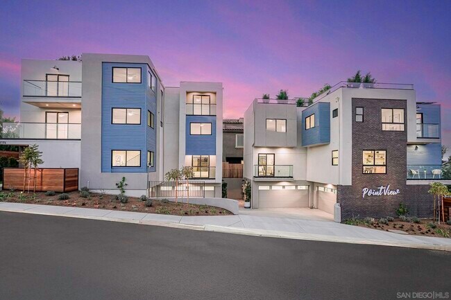 Photo - 2126 San Clemente St