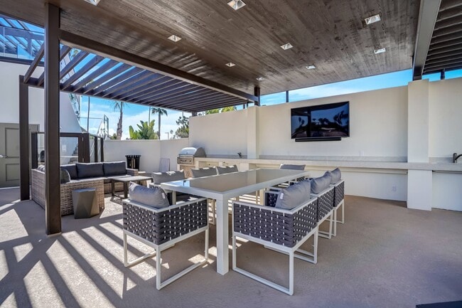 Photo - Cortona Point