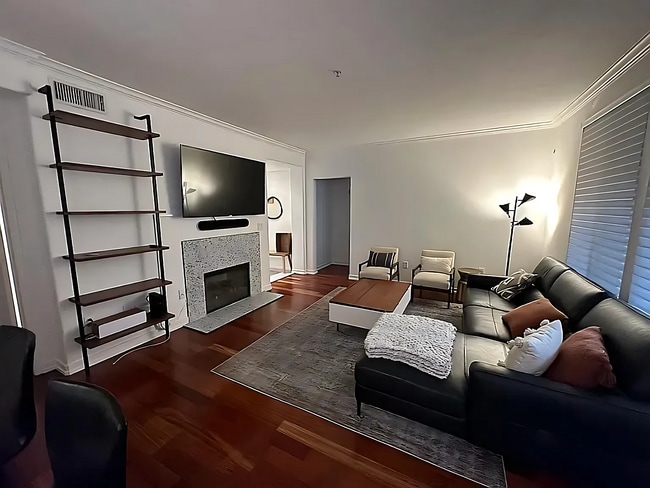 Photo - 3321 Watermarke Pl Unit 3321