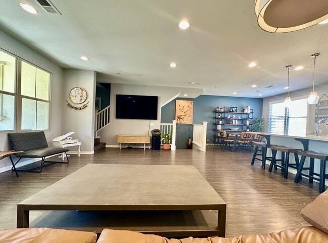 Photo - 188 Capricorn