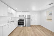Photo - 308 N Catalina Ave Unit 4