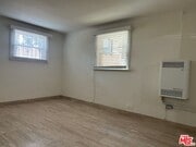 Photo - 237 Marine St