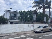 Photo - 40 S Venice Blvd Unit 2