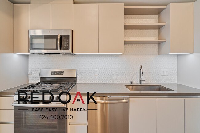 Photo - 453 S Kenmore Ave Unit 403