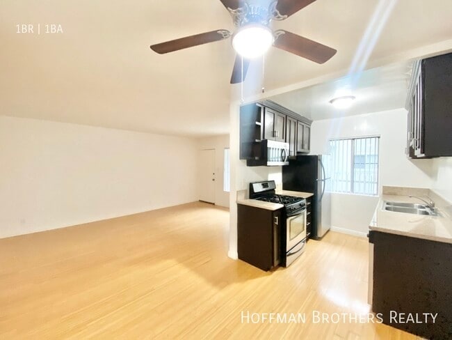 Photo - 3107 Durango Ave Unit 3