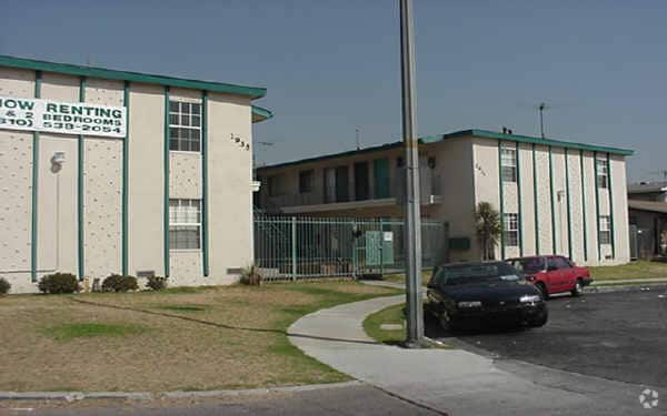 2935 W. 141st Place - 2935 W. 141st Place