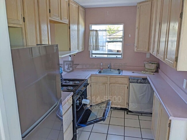 Photo - 4125-31 Georgia St Unit 4125