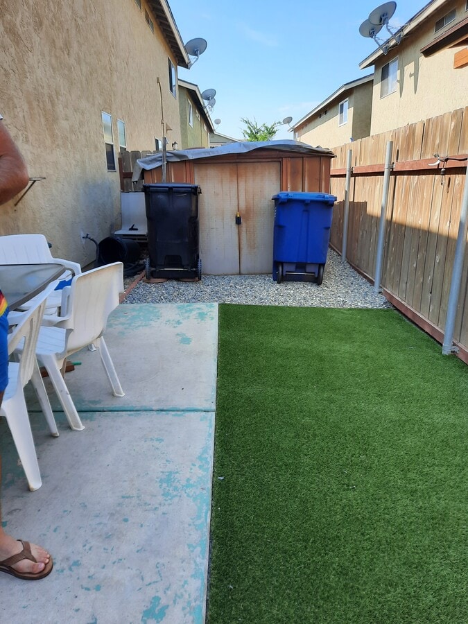 Photo - 808 Hollister St