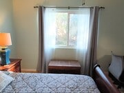 Photo - 1620-1624 York Dr